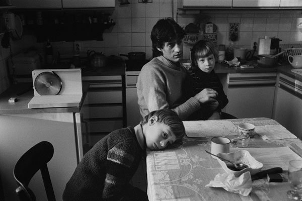 Familie Glatzeder kurz vor der Ausreise, Berlin 1982 / Zusammenleben (1972 &ndash; 1988)
 (29) / 29
	  - All rights reserved. Copyright: Ute Mahler