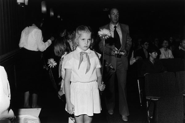  / Modefotografien Jugendweihe fr Sibylle (1985) (2) / 18
	  - All rights reserved. Copyright: Ute Mahler