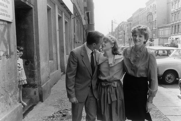  / Modefotografien Jugendweihe f�r �Sibylle� (1985) (9) / 18
	  - All rights reserved. Copyright: Ute Mahler