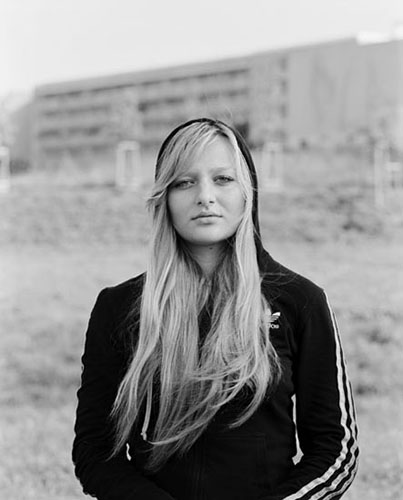 Aliza, Berlin / Ute Mahler und Werner Mahler: Monalisen der Vorstdte (2008 – 2011) (25) / 41
	  - All rights reserved. Copyright: Ute Mahler
