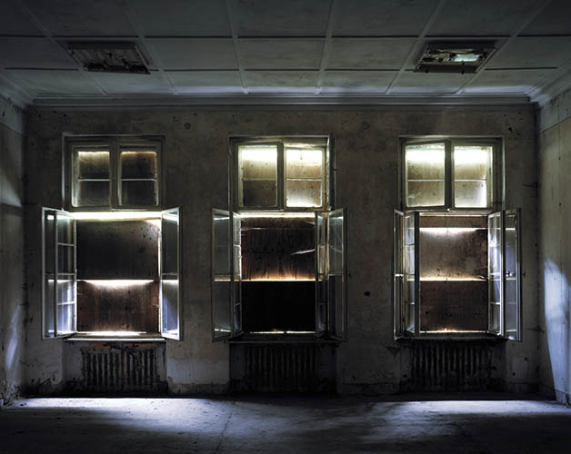  / Ute Mahler und Werner Mahler:  Die seltsamen Tage (2014)  (7) / 14
	  - All rights reserved. Copyright: Ute Mahler